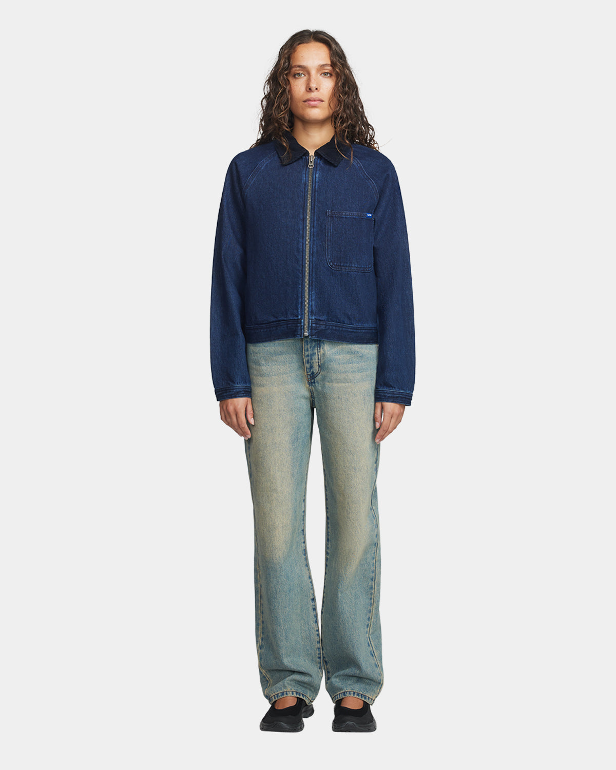 Wmns Straight Fit Jean - Dirty Wash